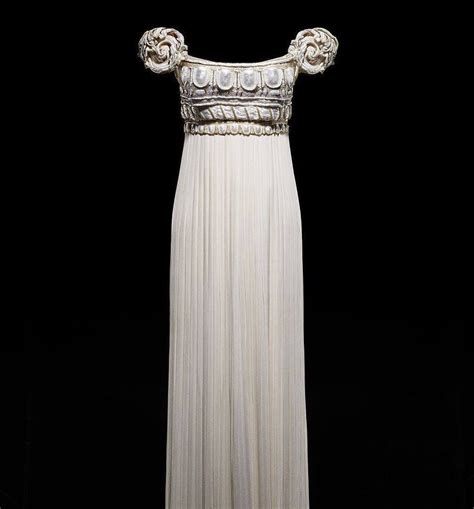 a 1992 column dress by gianfranco ferre for christian dior|gianfranco ferre Christian Dior.